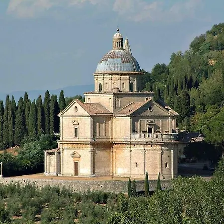 Nelle Terre Del Vino Nobile